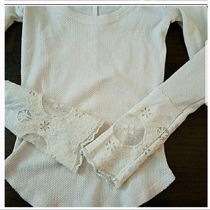 Cream Free People Lovely Lady lace cuff thermal